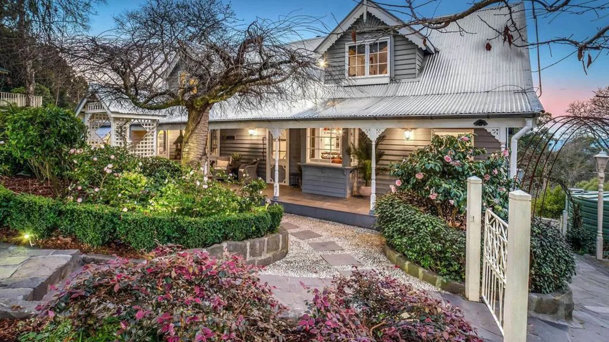 Adelaide Hills building and renovation trades – Nairne cottage home and garden